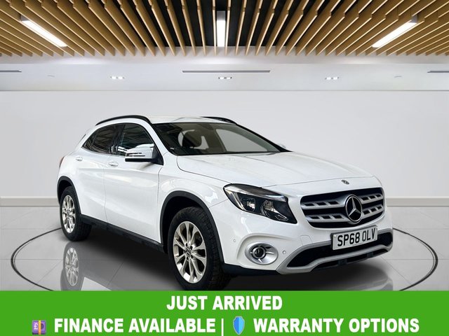 2018 68 MERCEDES-BENZ GLA 1.6 GLA200 SE (Executive) SUV 5dr Petrol Manual Euro 6 (s/s) (156 ps) Bluetooth | Cruise Control