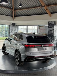 USED 2024 74 VOLKSWAGEN TIGUAN 1.5 TSI eHybrid 19.7kWh R-Line SUV 5dr Petrol Plug-in Hybrid DSG Euro 6 (s/s) (204 ps) 