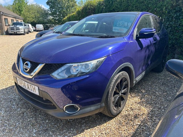 View our NISSAN QASHQAI