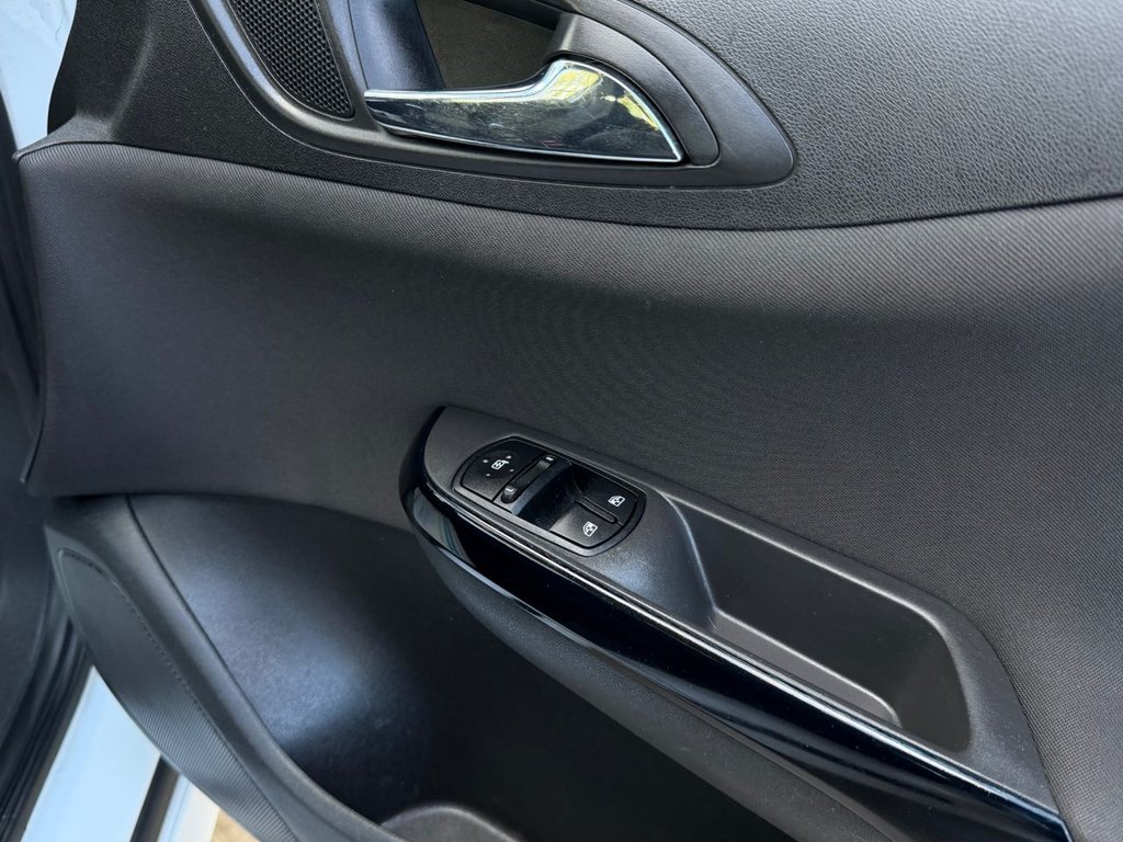 USED 2016 66 VAUXHALL CORSA 1.4i ecoFLEX Limited Edition Hatchback 3dr Petrol Manual Euro 6 (90 ps) |8 Services|&pound;35 Road Tax|2 Owners|Cruise|Apple CarPlay/Android Auto|