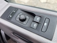 USED 2022 22 VOLKSWAGEN TRANSPORTER 2.0 TDI T28 Highline Kombi Diesel Manual FWD SWB Euro 6 (s/s) (150 ps) 6 SEATER, LEATHER TRIM.