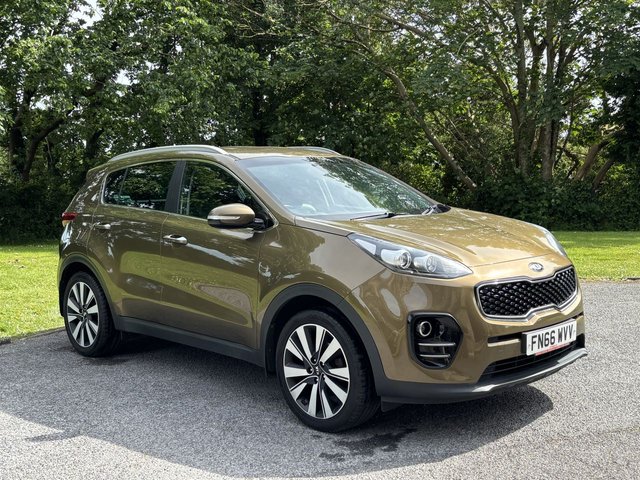 View our Kia Sportage 1.7 CRDi 3 SUV 5dr Diesel Manual Euro 6 (s/s) (114 bhp)