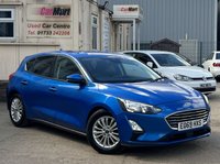 USED 2019 69 FORD FOCUS 1.5 EcoBlue Titanium Hatchback 5dr Diesel Auto Euro 6 (s/s) (120 ps) - APPLE CAR PLAY - SAT NAV - HEATED FRONT SEATS & STEERING - REVERSE CAMERA - ADAPTIVE CRUISE - 2 OWNERS