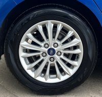 USED 2019 69 FORD FOCUS 1.5 EcoBlue Titanium Hatchback 5dr Diesel Auto Euro 6 (s/s) (120 ps) - APPLE CAR PLAY - SAT NAV - HEATED FRONT SEATS & STEERING - REVERSE CAMERA - ADAPTIVE CRUISE - 2 OWNERS