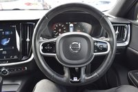 USED 2019 VOLVO V60 2.0 D3 R-Design Plus Estate 5dr Diesel Manual Euro 6 (s/s) (150 ps) SATELLITE NAVIGATION