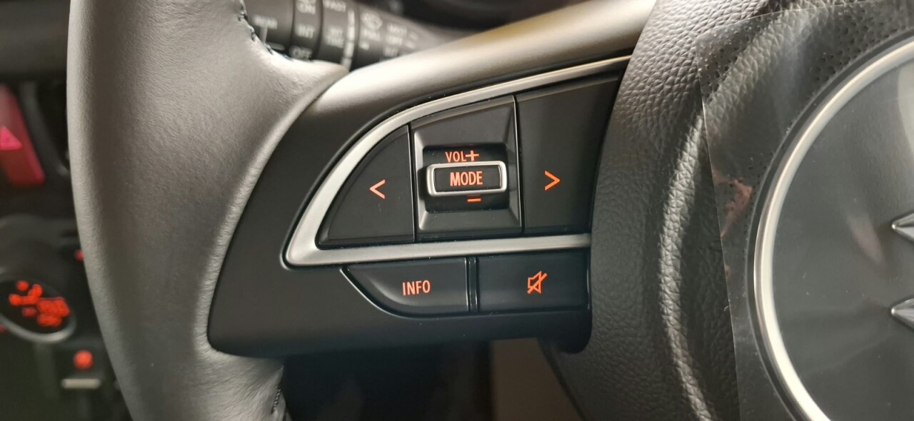 2026 SUZUKI JIMMY NOMADE 5DR 4WD SUV AUTOMATIC - vehicle photo 19 for sale on PureCar