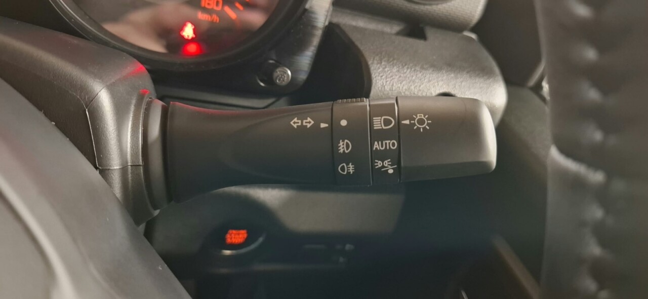 2026 SUZUKI JIMMY NOMADE 5DR 4WD SUV AUTOMATIC - vehicle photo 22 for sale on PureCar