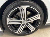 USED 2018 18 VOLKSWAGEN GOLF 2.0 TSI R Hatchback 5dr Petrol DSG 4Motion Euro 6 (s/s) (310 ps) Volkswagen Service History