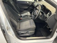 USED 2018 18 VOLKSWAGEN GOLF 2.0 TSI R Hatchback 5dr Petrol DSG 4Motion Euro 6 (s/s) (310 ps) Volkswagen Service History