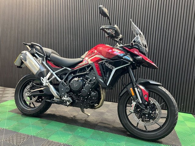 View our TRIUMPH TIGER 900