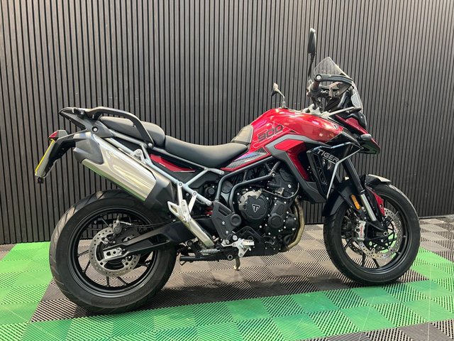 View our TRIUMPH TIGER 900