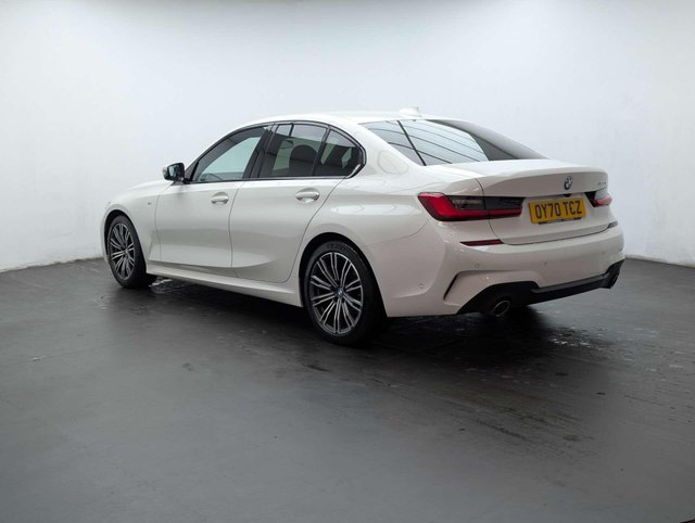 USED 2020 70 BMW 3 SERIES 2.0 320i M Sport Auto 4dr CLICK+COLLECT / HOME DELIVERY