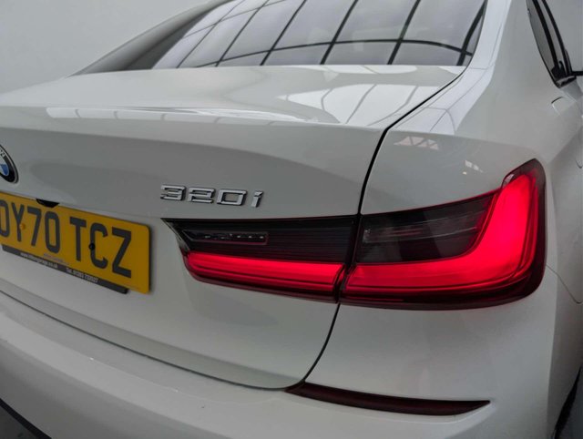 USED 2020 70 BMW 3 SERIES 2.0 320i M Sport Auto 4dr CLICK+COLLECT / HOME DELIVERY