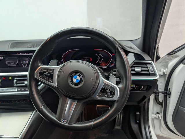 USED 2020 70 BMW 3 SERIES 2.0 320i M Sport Auto 4dr CLICK+COLLECT / HOME DELIVERY
