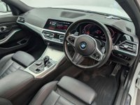 USED 2020 70 BMW 3 SERIES 2.0 320i M Sport Auto 4dr CLICK+COLLECT / HOME DELIVERY
