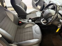 USED 2018 18 PEUGEOT 2008 1.2 PureTech Allure SUV 5dr Petrol EAT Euro 6 (s/s) (110 ps) AUTOMATIC! CRUISE! DAB!