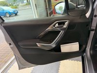 USED 2018 18 PEUGEOT 2008 1.2 PureTech Allure SUV 5dr Petrol EAT Euro 6 (s/s) (110 ps) AUTOMATIC! CRUISE! DAB!