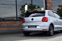 USED 2014 05 VOLKSWAGEN POLO 1.0 BlueMotion Tech SE Hatchback 3dr Petrol Manual Euro 6 (s/s) (75 ps) GTI STYLING / FULL HISTORY