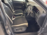 USED 2018 68 VOLKSWAGEN T-ROC 1.6 TDI SEL SUV 5dr Diesel Manual Euro 6 (s/s) (115 ps) 