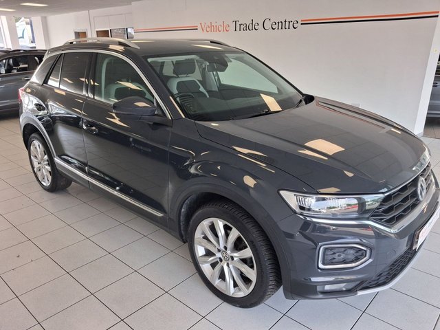 View our VOLKSWAGEN T-ROC