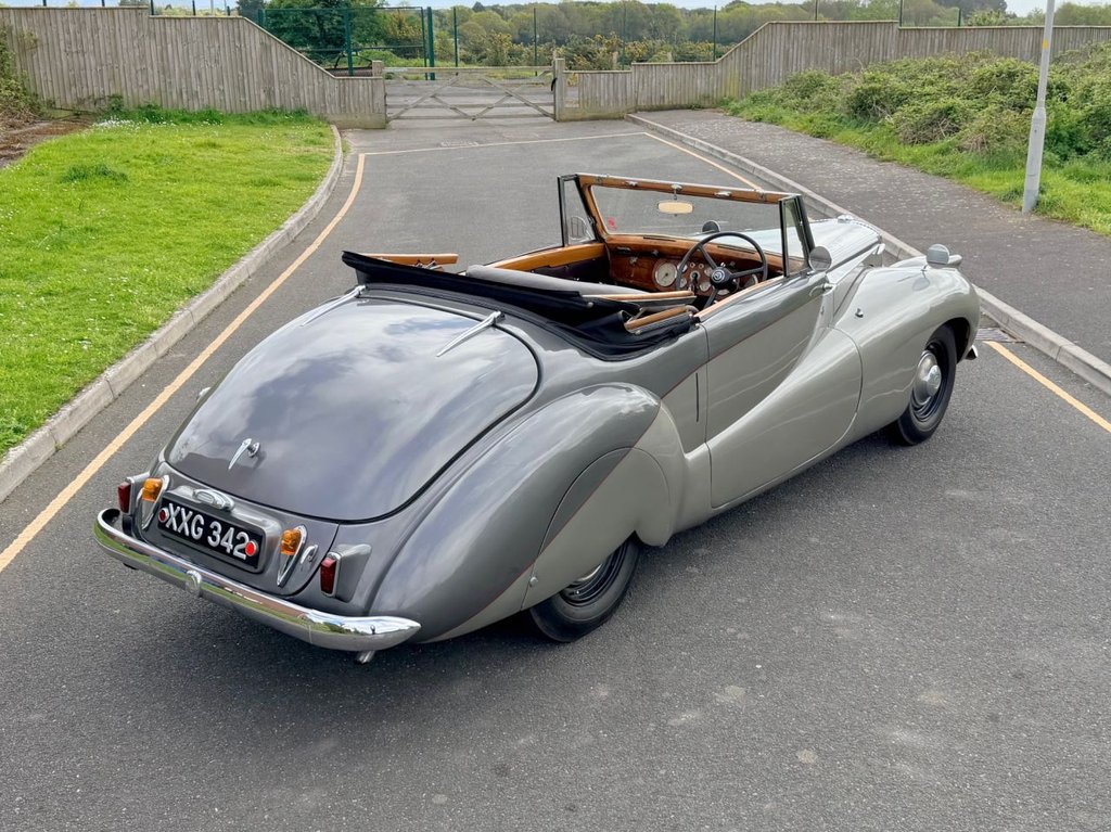 USED 1950 DAIMLER DB18 Special Sports // Barker & Co Drophead Coupé // 2.5 // px swap 