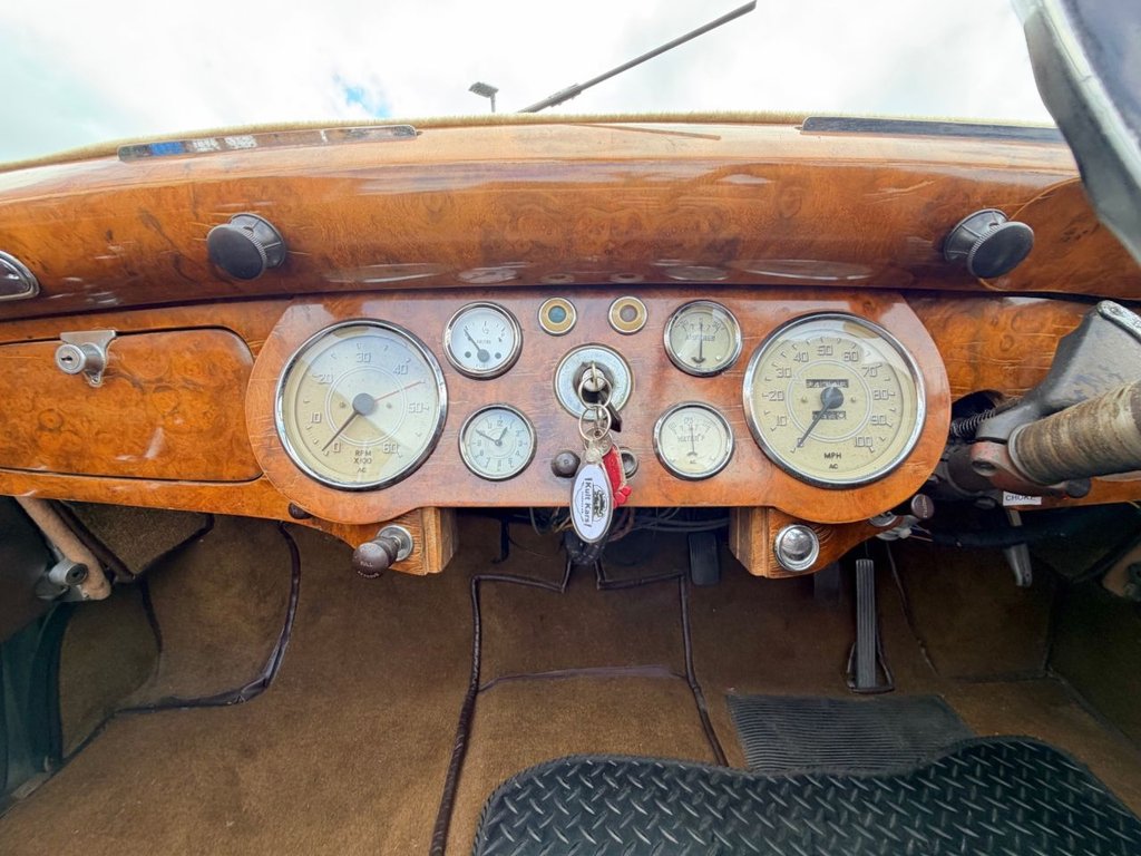 USED 1950 DAIMLER DB18 Special Sports // Barker & Co Drophead Coupé // 2.5 // px swap 