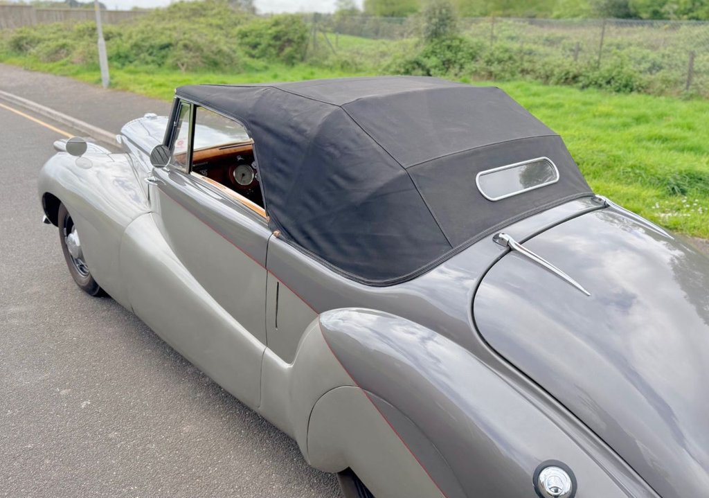 USED 1950 DAIMLER DB18 Special Sports // Barker & Co Drophead Coupé // 2.5 // px swap 