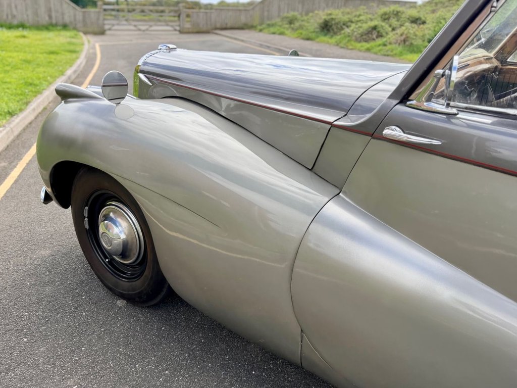 USED 1950 DAIMLER DB18 Special Sports // Barker & Co Drophead Coupé // 2.5 // px swap 