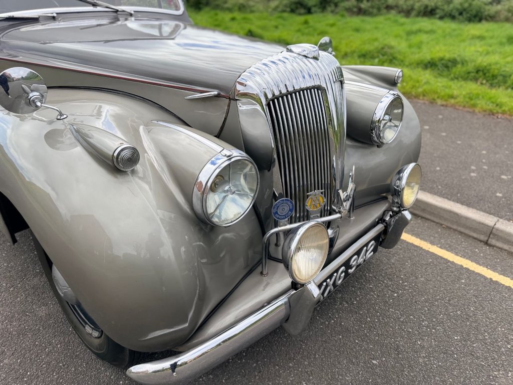USED 1950 DAIMLER DB18 Special Sports // Barker & Co Drophead Coupé // 2.5 // px swap 
