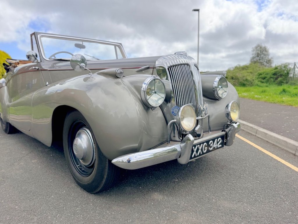 USED 1950 DAIMLER DB18 Special Sports // Barker & Co Drophead Coupé // 2.5 // px swap 