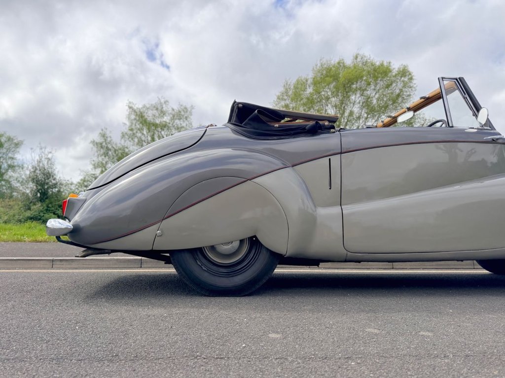 USED 1950 DAIMLER DB18 Special Sports // Barker & Co Drophead Coupé // 2.5 // px swap 