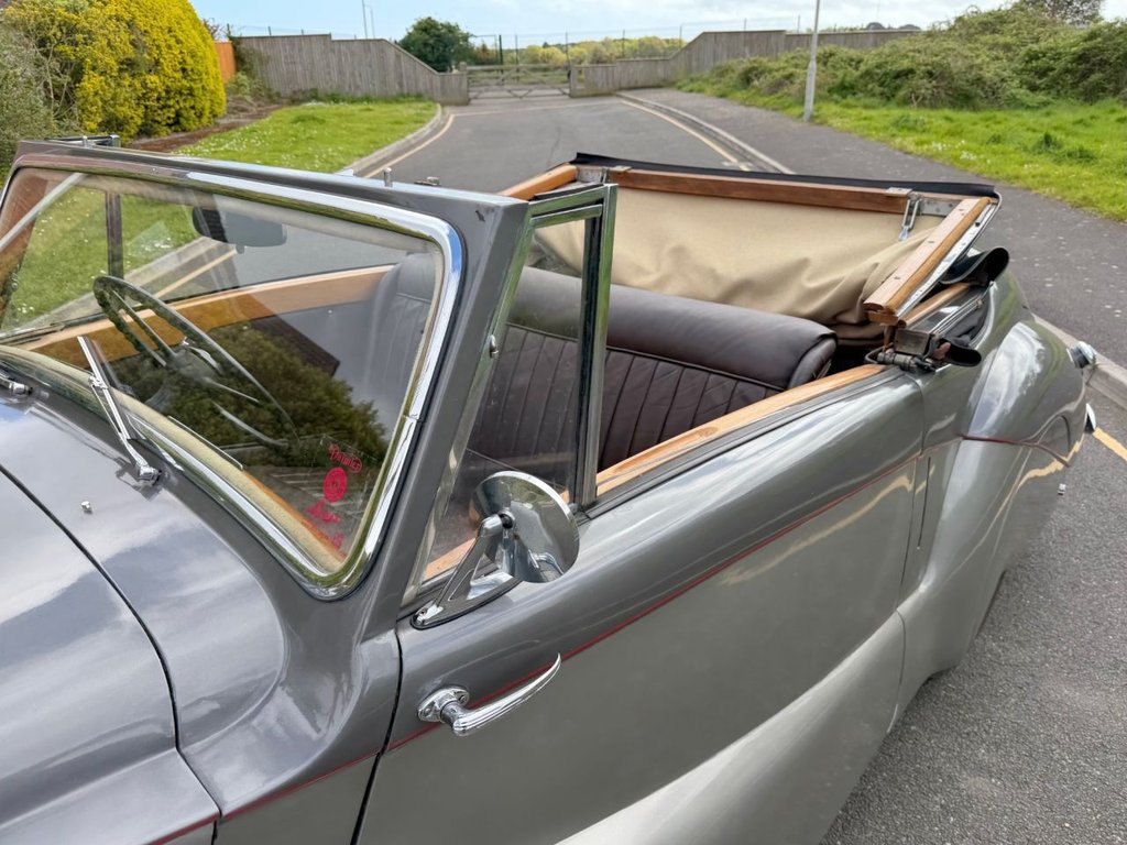 USED 1950 DAIMLER DB18 Special Sports // Barker & Co Drophead Coupé // 2.5 // px swap 