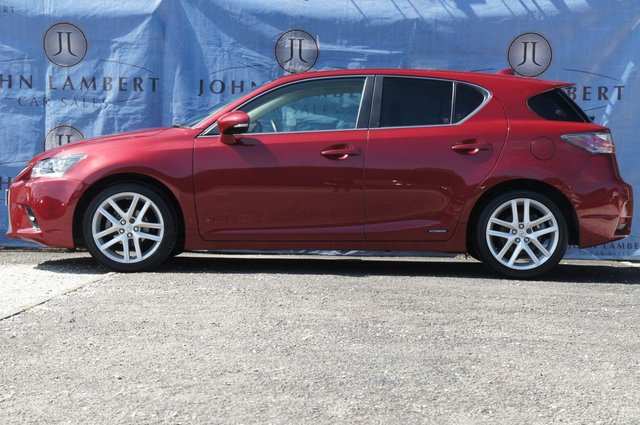 View our LEXUS CT