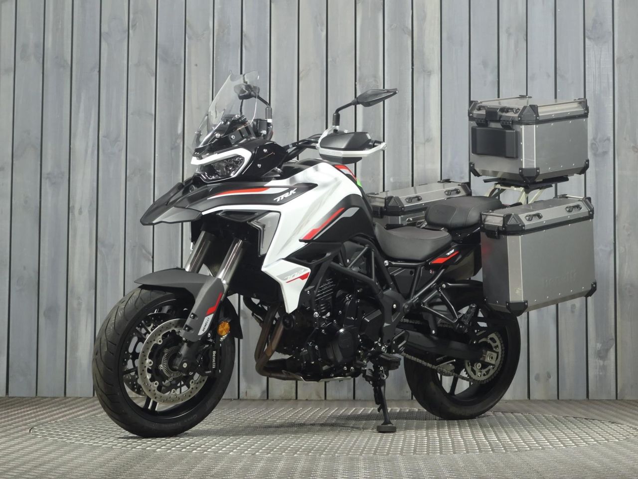 BENELLI TRK 702