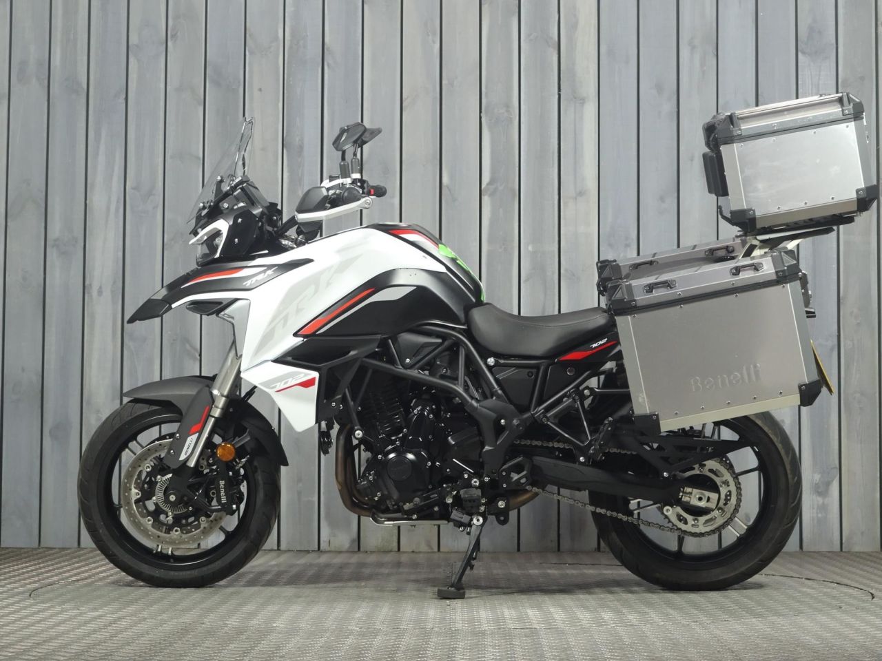 BENELLI TRK 702