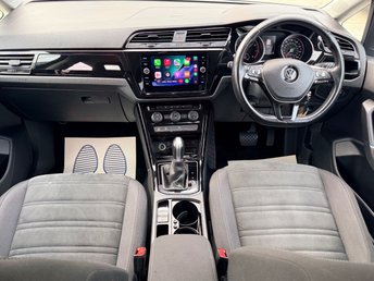 View our VOLKSWAGEN TOURAN