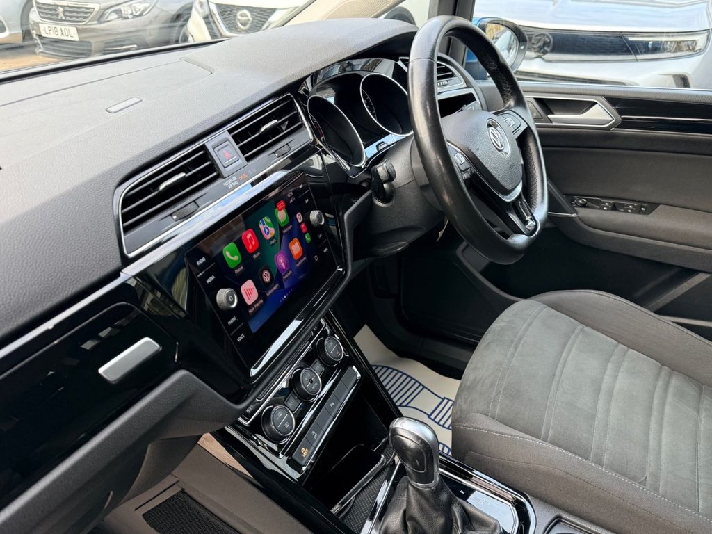 USED 2018 68 VOLKSWAGEN TOURAN 1.5 TSI EVO SEL MPV 5dr Petrol DSG Euro 6 (s/s) (150 ps) APP CARPLAY+NAV+FULL VW HISTORY