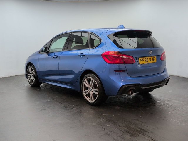 USED 2018 68 BMW 2 SERIES 1.5 218i M Sport 5dr CLICK+COLLECT / HOME DELIVERY