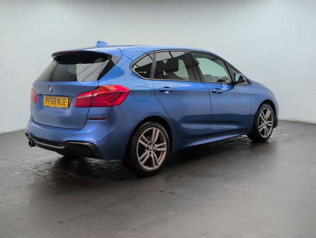 USED 2018 68 BMW 2 SERIES 1.5 218i M Sport 5dr CLICK+COLLECT / HOME DELIVERY