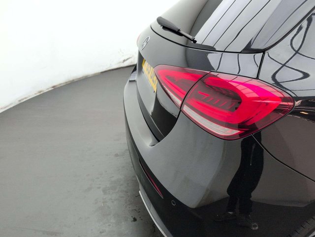 USED 2020 69 MERCEDES-BENZ A-CLASS 1.3 A 180 AMG Line Executive 5dr CLICK+COLLECT / HOME DELIVERY