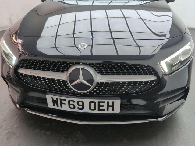 USED 2020 69 MERCEDES-BENZ A-CLASS 1.3 A 180 AMG Line Executive 5dr CLICK+COLLECT / HOME DELIVERY