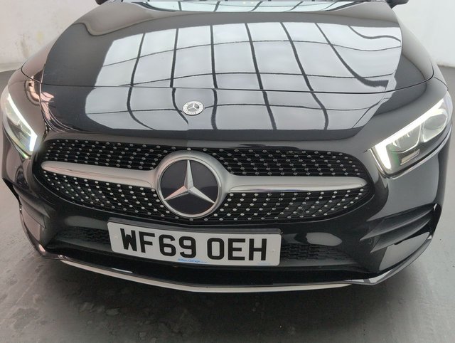 USED 2020 69 MERCEDES-BENZ A-CLASS 1.3 A 180 AMG Line Executive 5dr CLICK+COLLECT / HOME DELIVERY