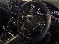 USED 2018 18 VOLKSWAGEN T-ROC 1.5 TSI EVO SE SUV 5dr Petrol Manual Euro 6 (s/s) (150 ps) WIRELESS APPLE CAR PLAY+