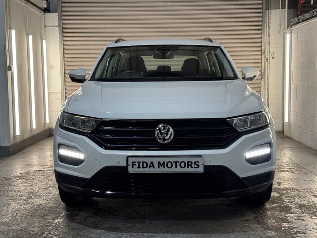 View our VOLKSWAGEN T-ROC