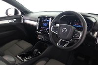 USED 2022 22 VOLVO XC40 2.0 B3 MHEV Plus Dark DCT Auto Euro 6 (s/s) 5dr Reverse Camera, Heated Seats,