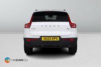 USED 2022 22 VOLVO XC40 2.0 B3 MHEV Plus Dark DCT Auto Euro 6 (s/s) 5dr Reverse Camera, Heated Seats,