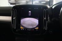 USED 2022 22 VOLVO XC40 2.0 B3 MHEV Plus Dark DCT Auto Euro 6 (s/s) 5dr Reverse Camera, Heated Seats,