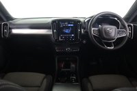 USED 2022 22 VOLVO XC40 2.0 B3 MHEV Plus Dark DCT Auto Euro 6 (s/s) 5dr Reverse Camera, Heated Seats,