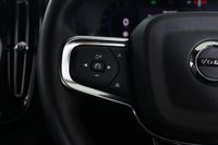 USED 2022 22 VOLVO XC40 2.0 B3 MHEV Plus Dark DCT Auto Euro 6 (s/s) 5dr Reverse Camera, Heated Seats,