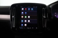 USED 2022 22 VOLVO XC40 2.0 B3 MHEV Plus Dark DCT Auto Euro 6 (s/s) 5dr Reverse Camera, Heated Seats,
